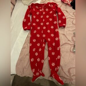 Carters 4T red with white snowflakes footed zippered fleece pajamas